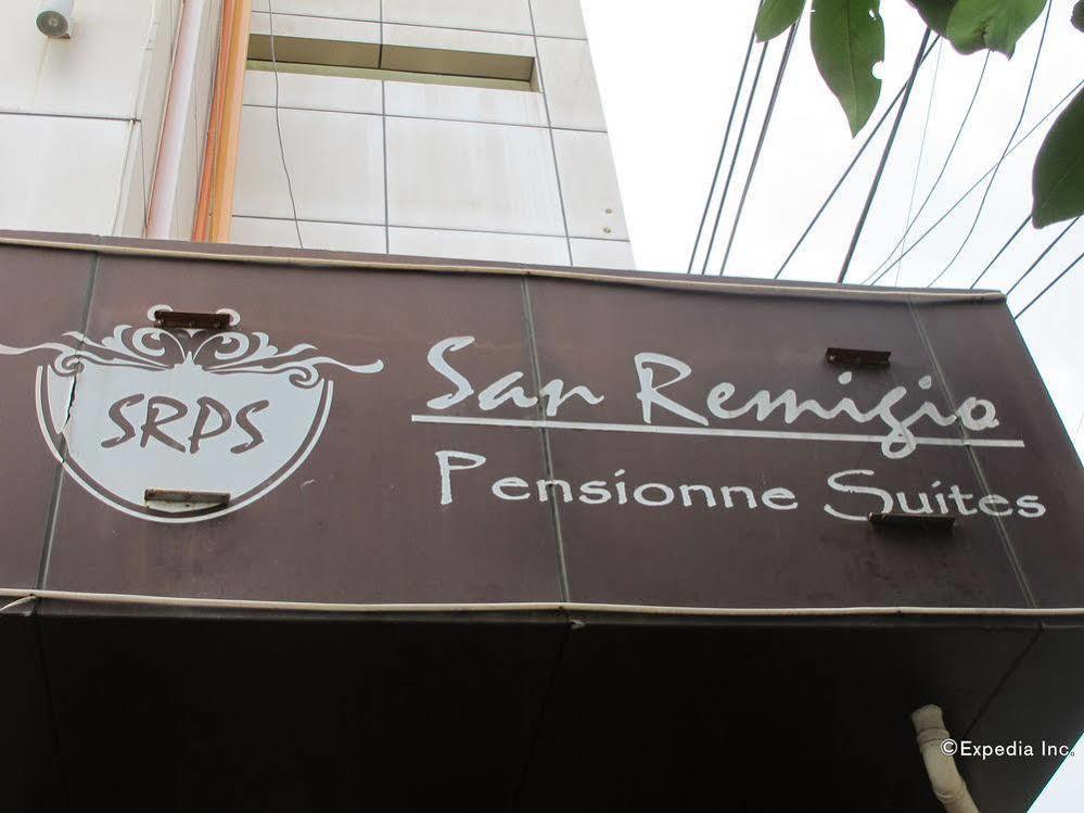 OYO 159 San Remigio Pensionne Suites Cebu Esterno foto